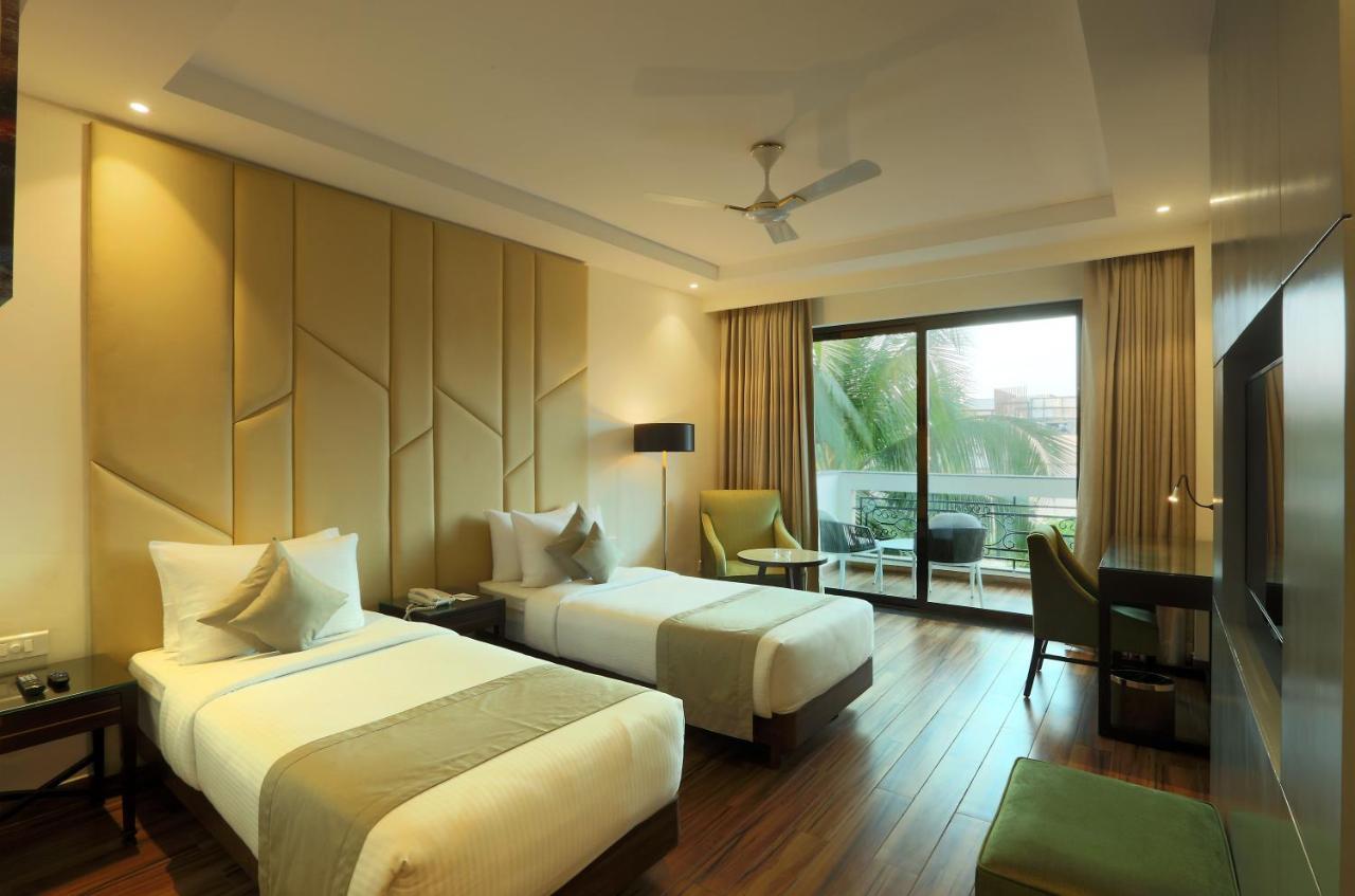 Resort The Lohias, Goa Кандолим Екстериор снимка